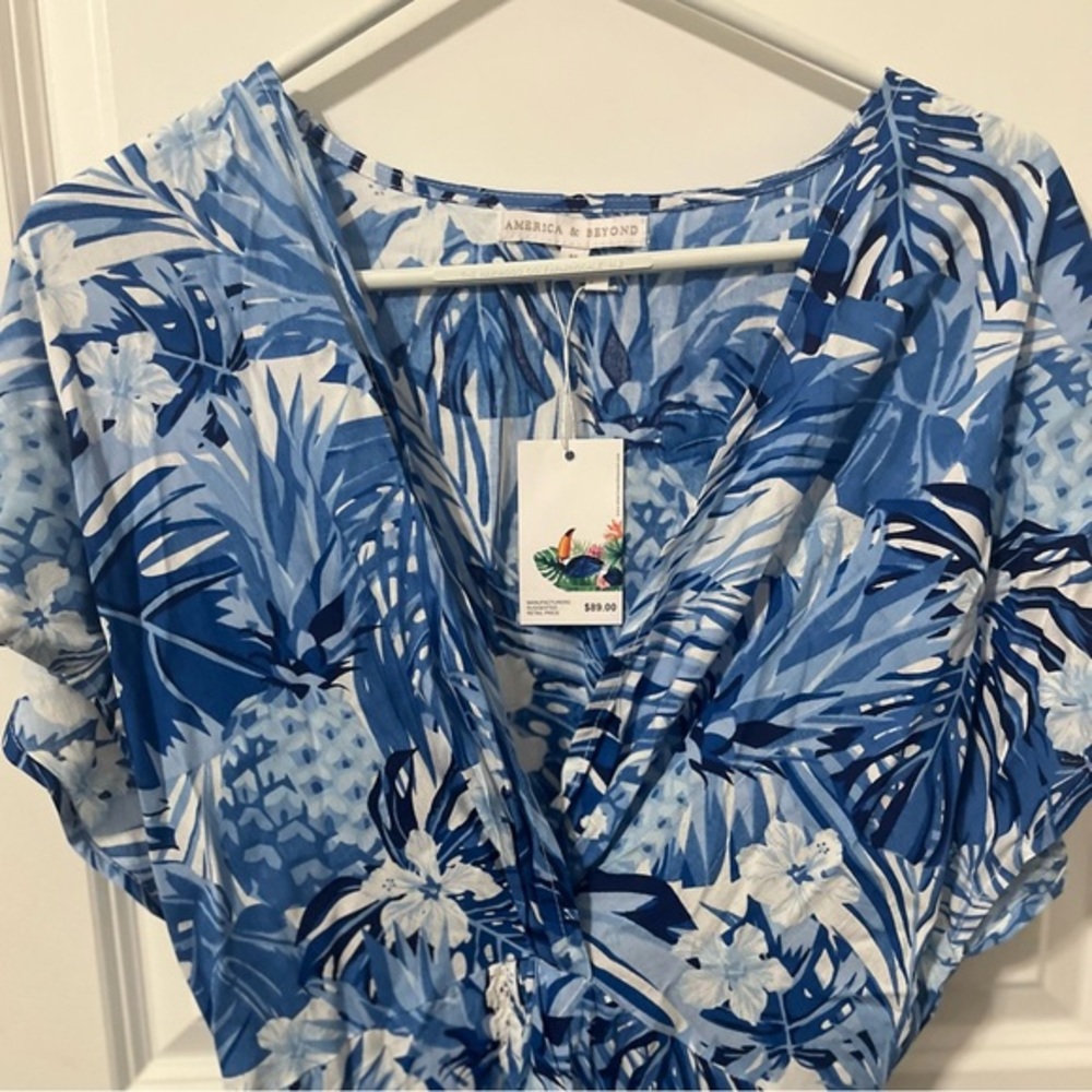America & Beyond blue floral tropical maxi swim cover up NWT - Picture 2 of 5